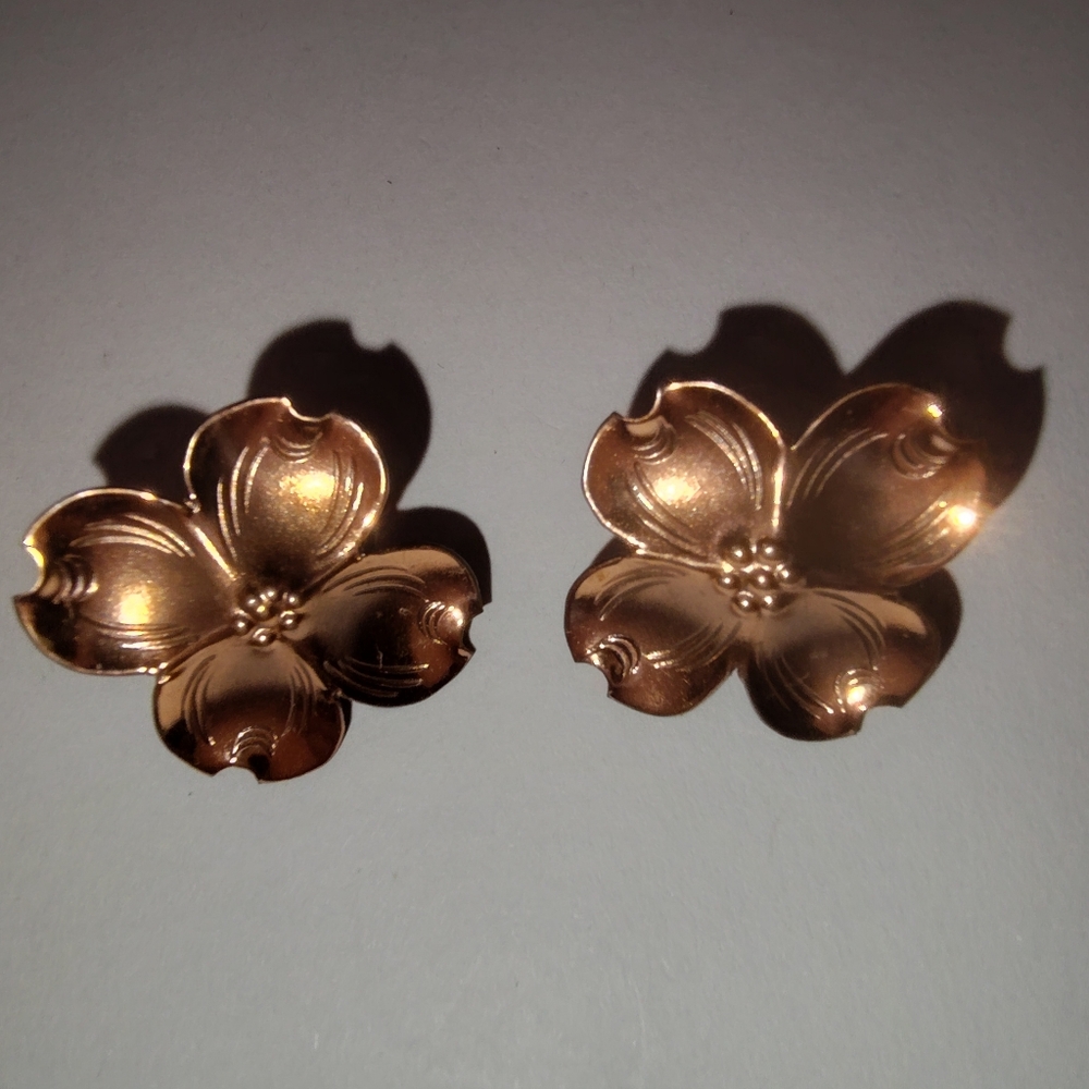 Elegant NYE Brand Floral Copper Earrings